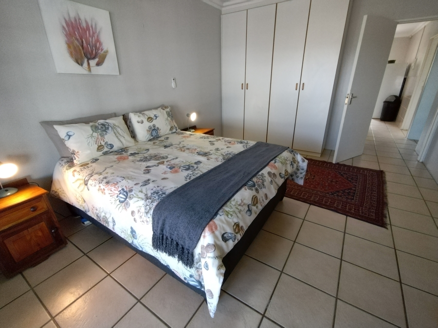 7 Bedroom Property for Sale in Wavecrest Eastern Cape